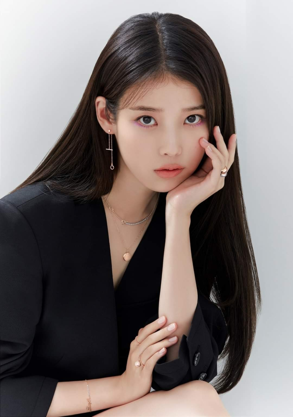Айю IU