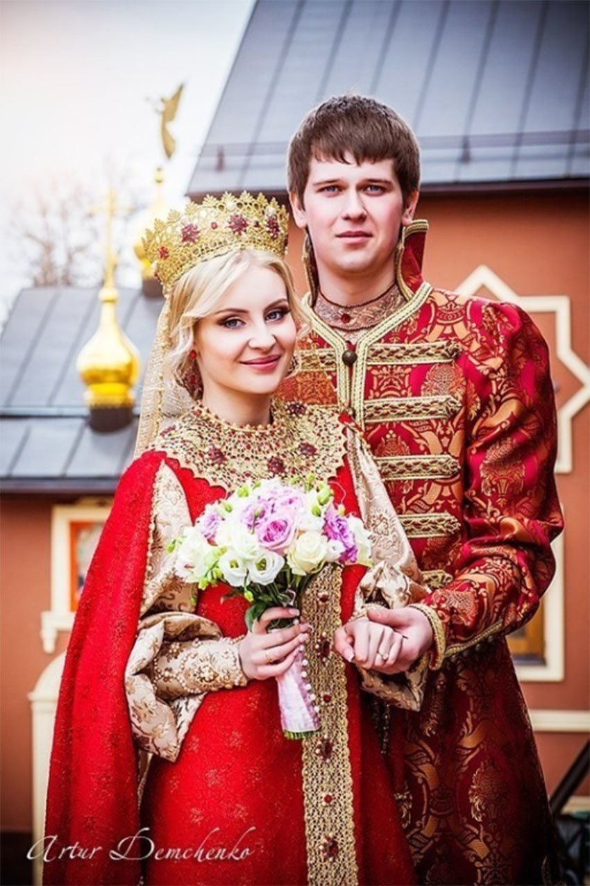 Свадебный наряд в русском стиле