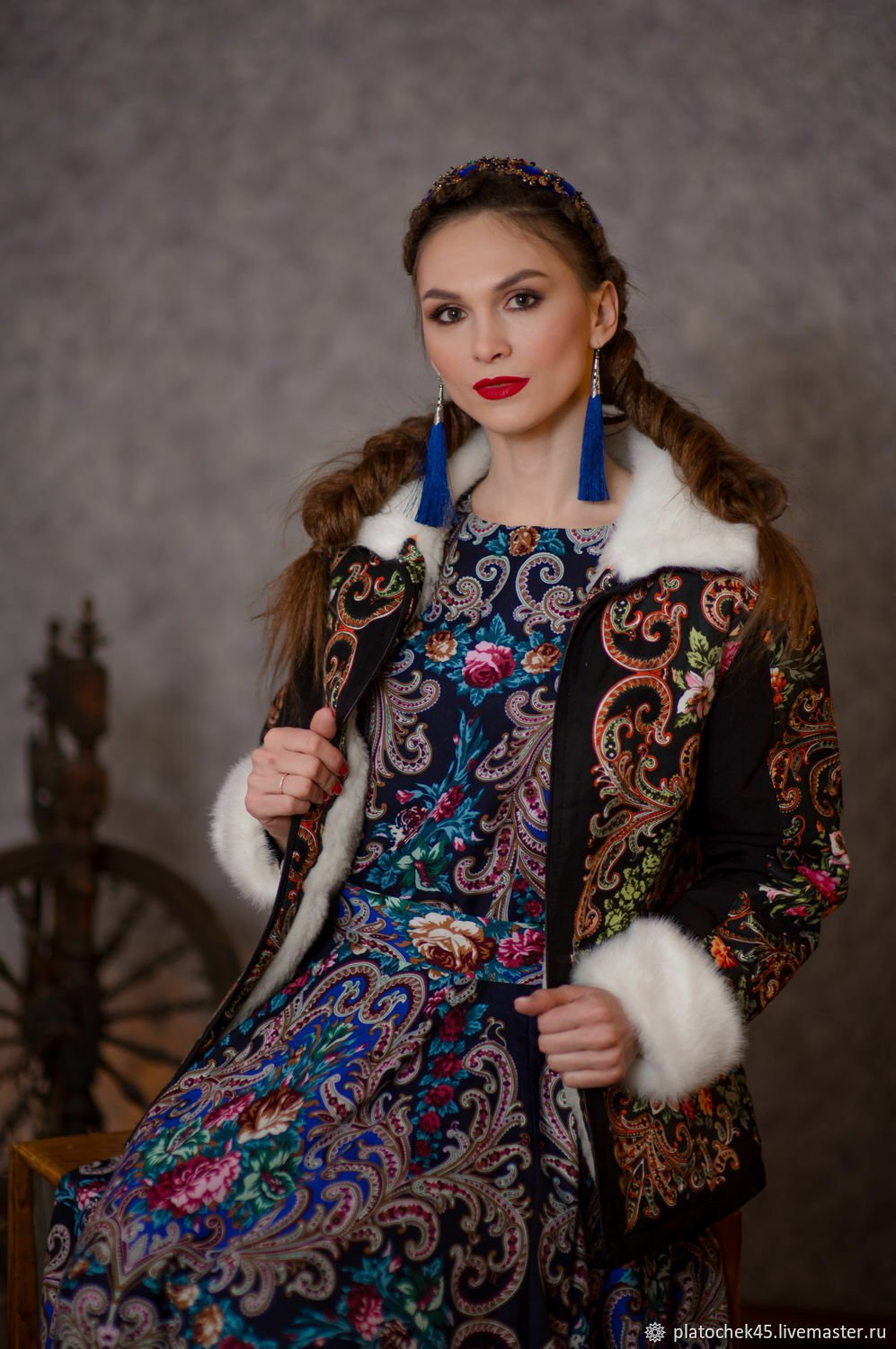 Куртка в русском стиле