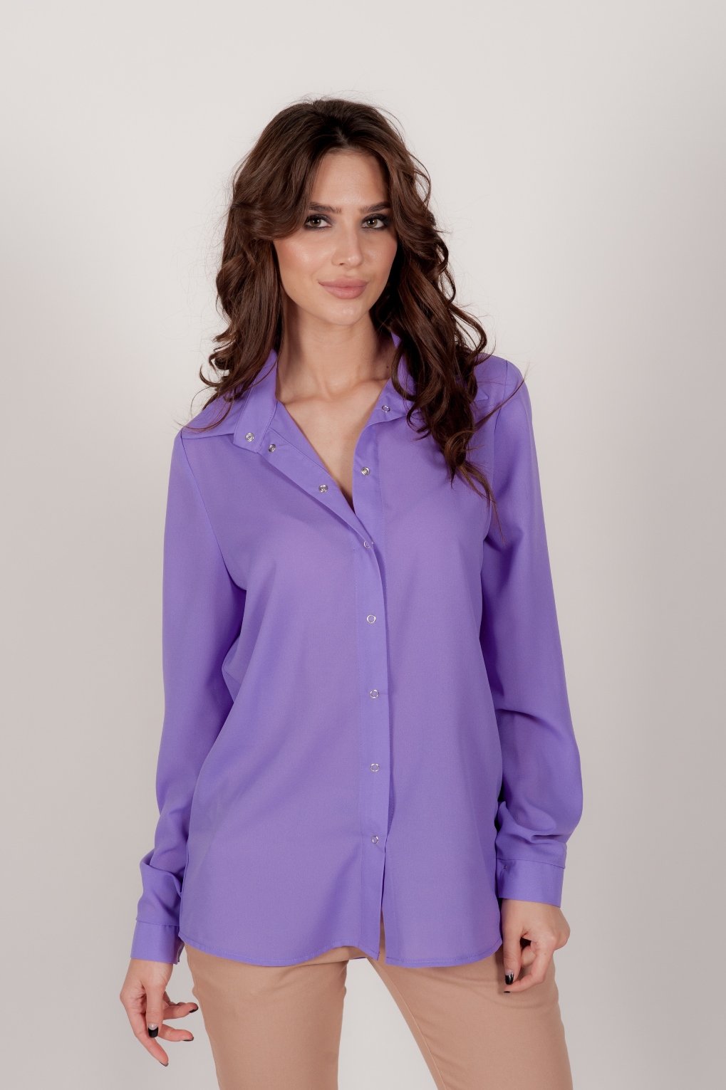 Женская фиолетовая рубашка