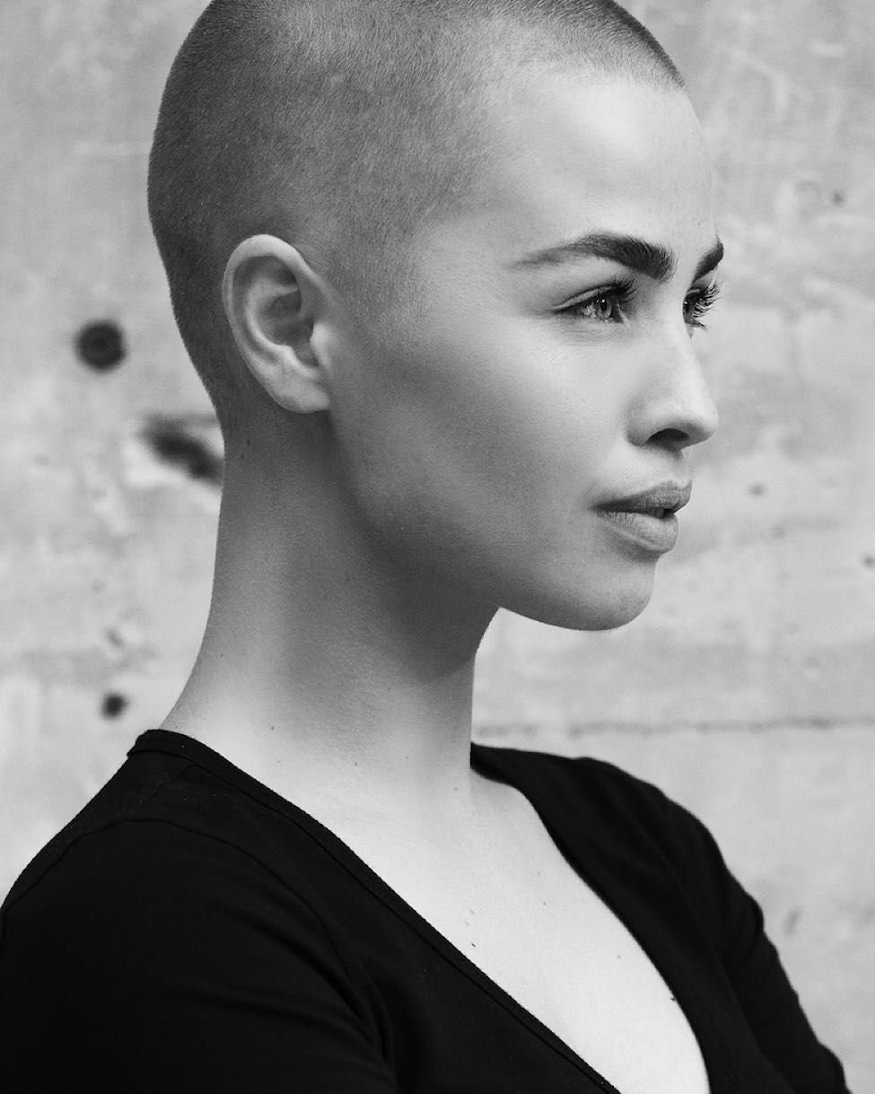 Марина РО лысая