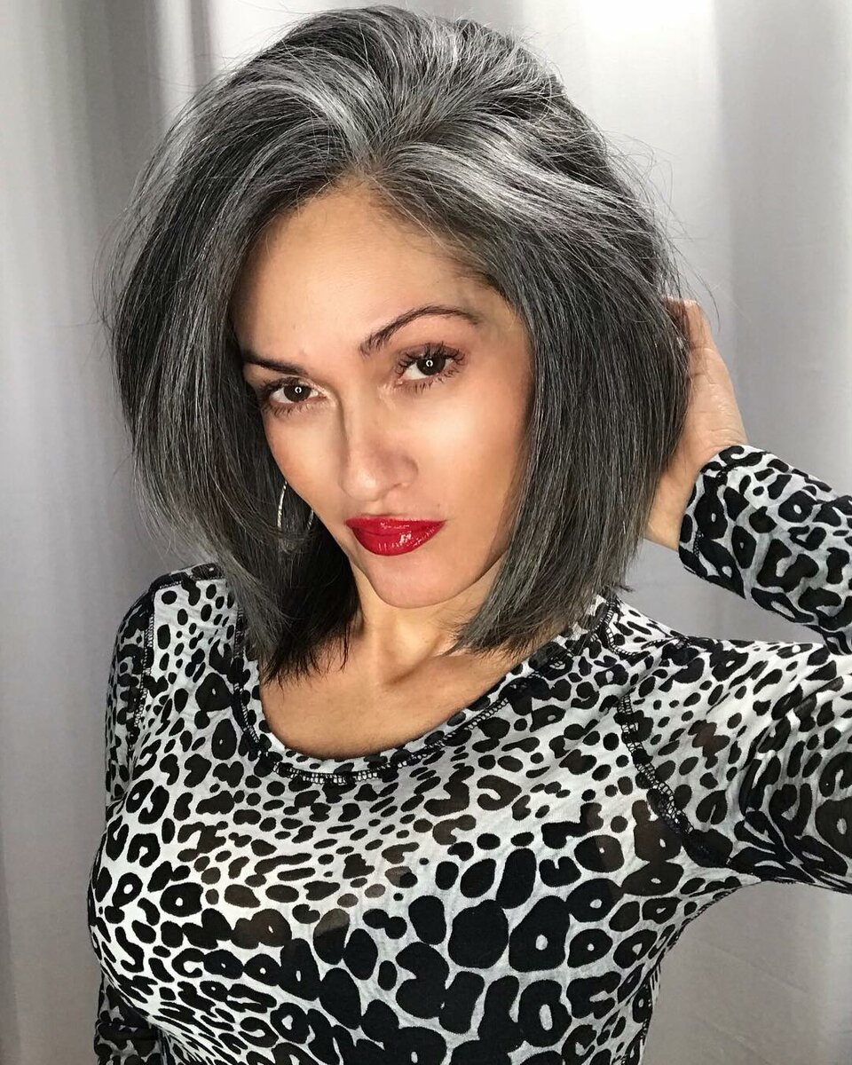 Седая прядь
