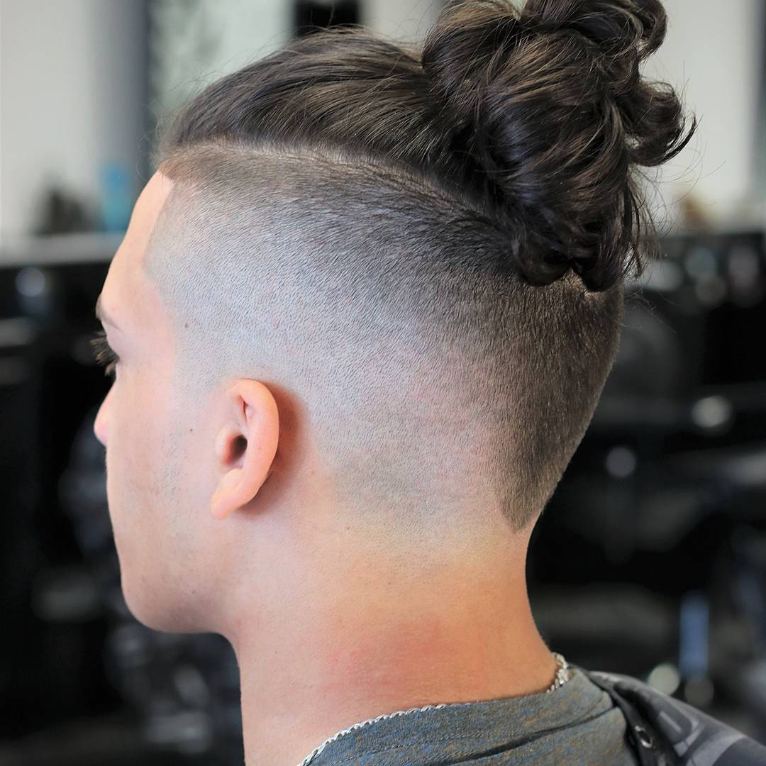 Undercut стрижка сзади