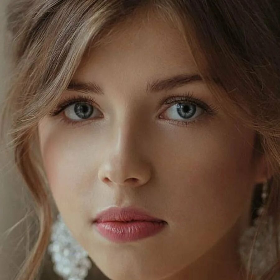 Полина Литвинова модель