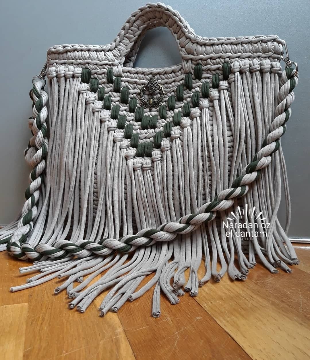 Сумка макраме с бахромой