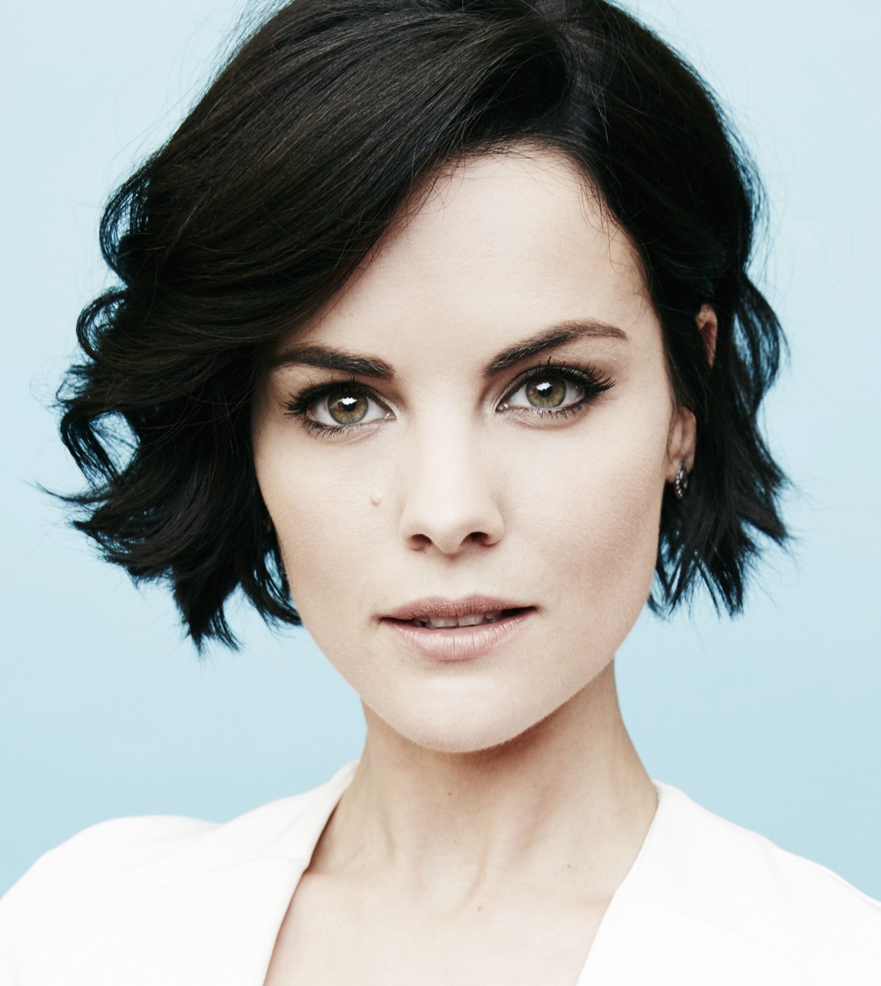 Jaimie Alexander короткие волосы