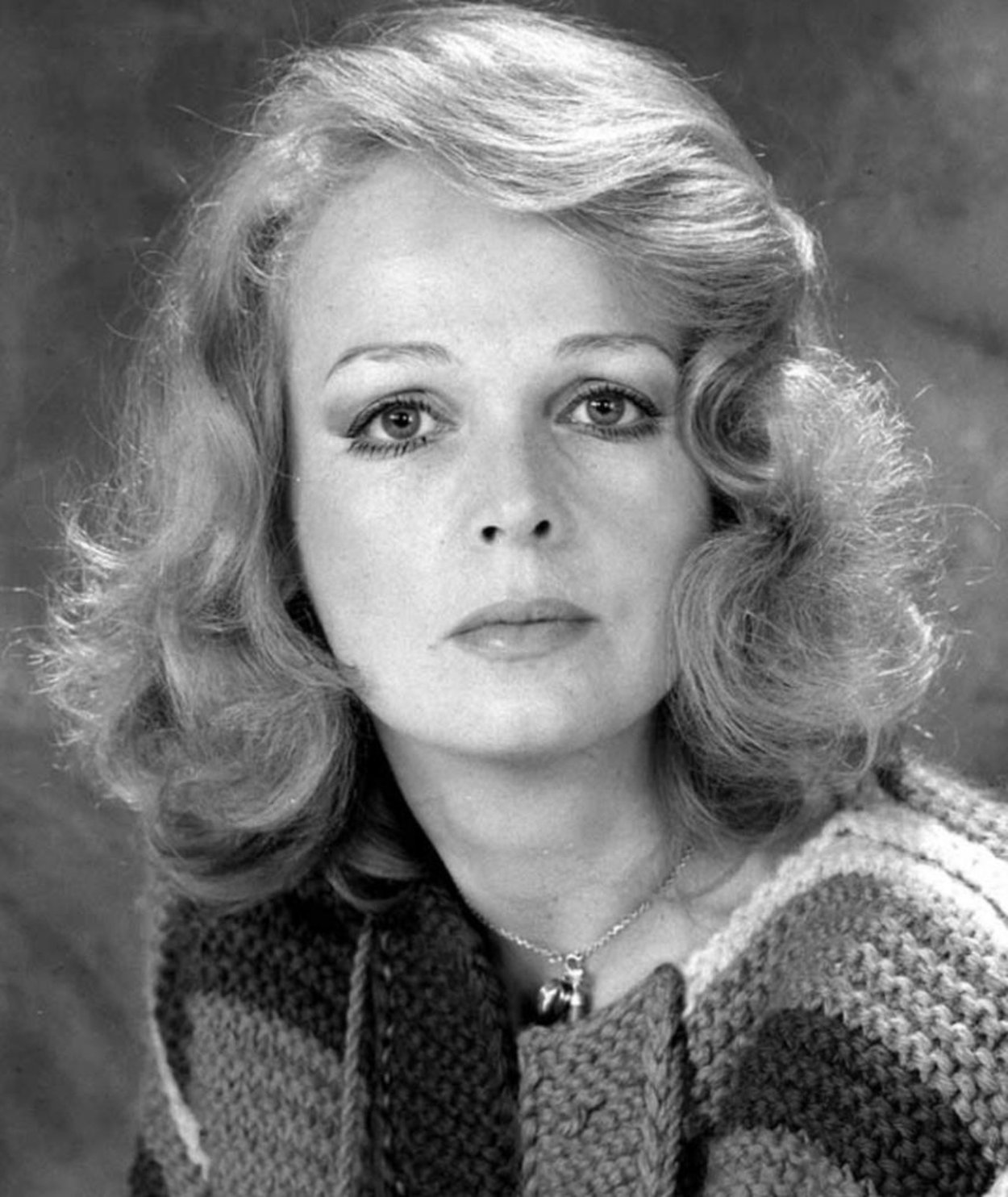 Джулия 1974
