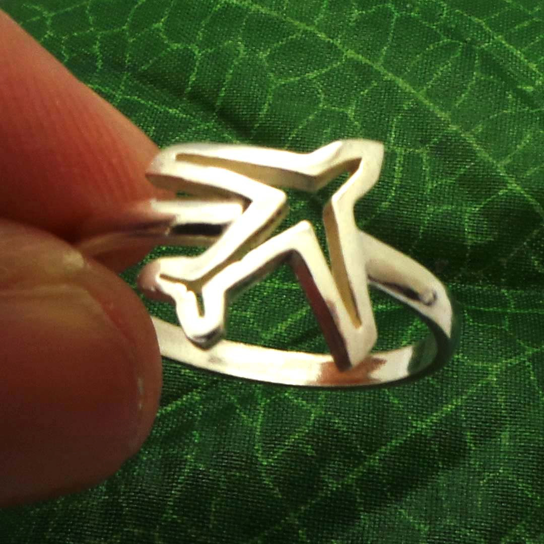 Кольцо с самолетом