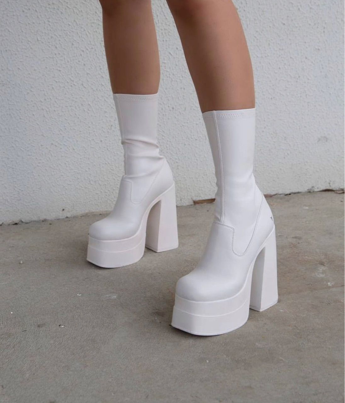 Go go Boots White