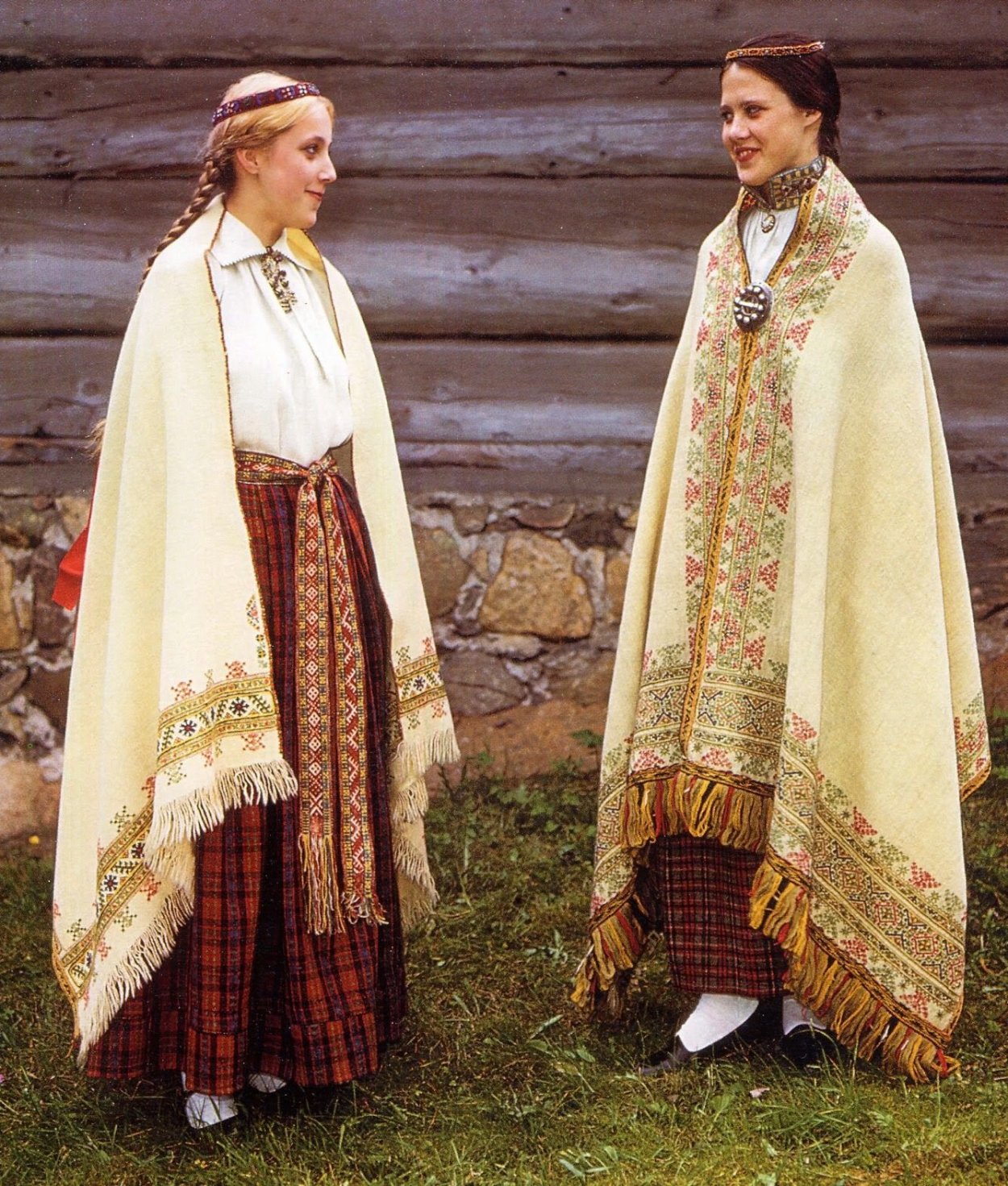 Латгальский народный костюм