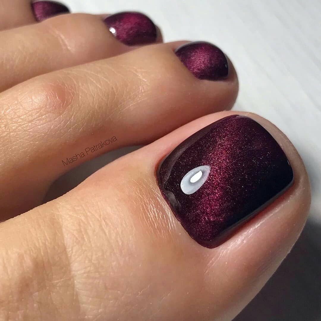 Педикюр кошачий глаз