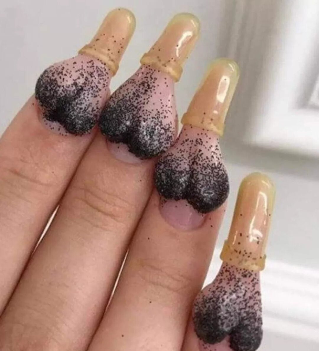 Необычные ногти