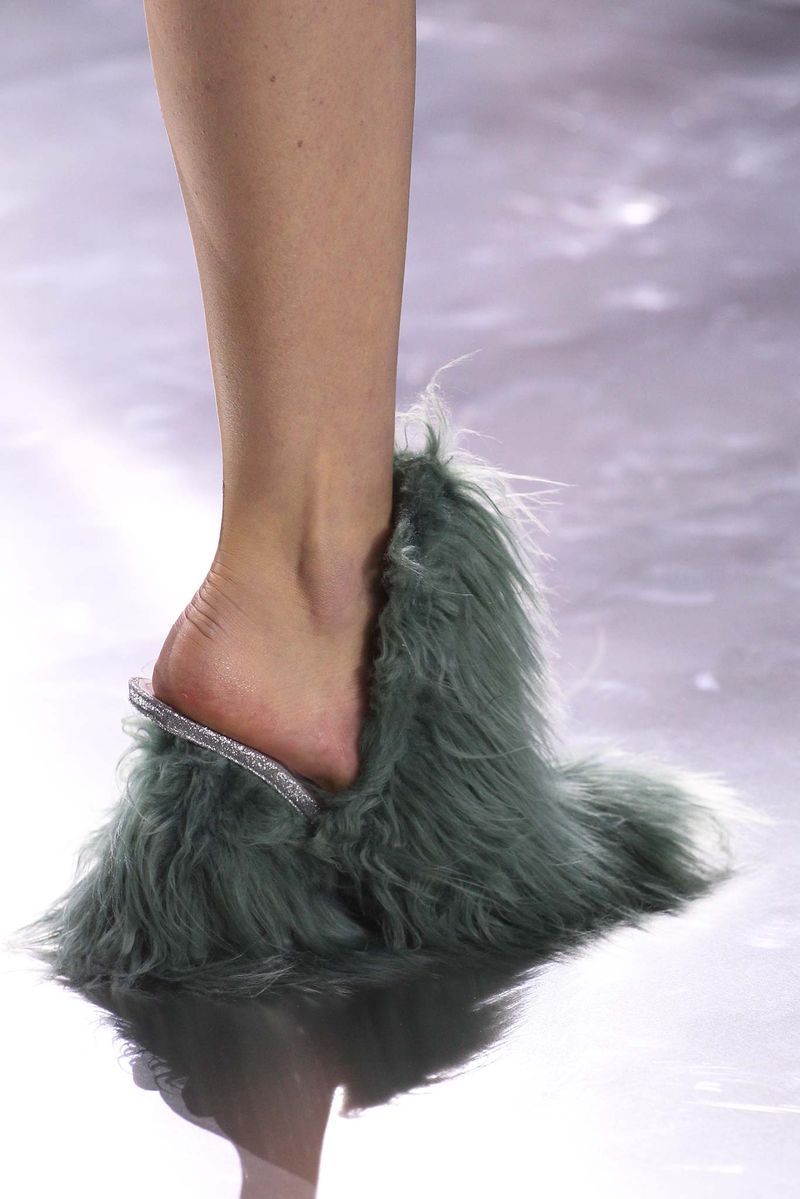 Туфли Maison Margiela меховые