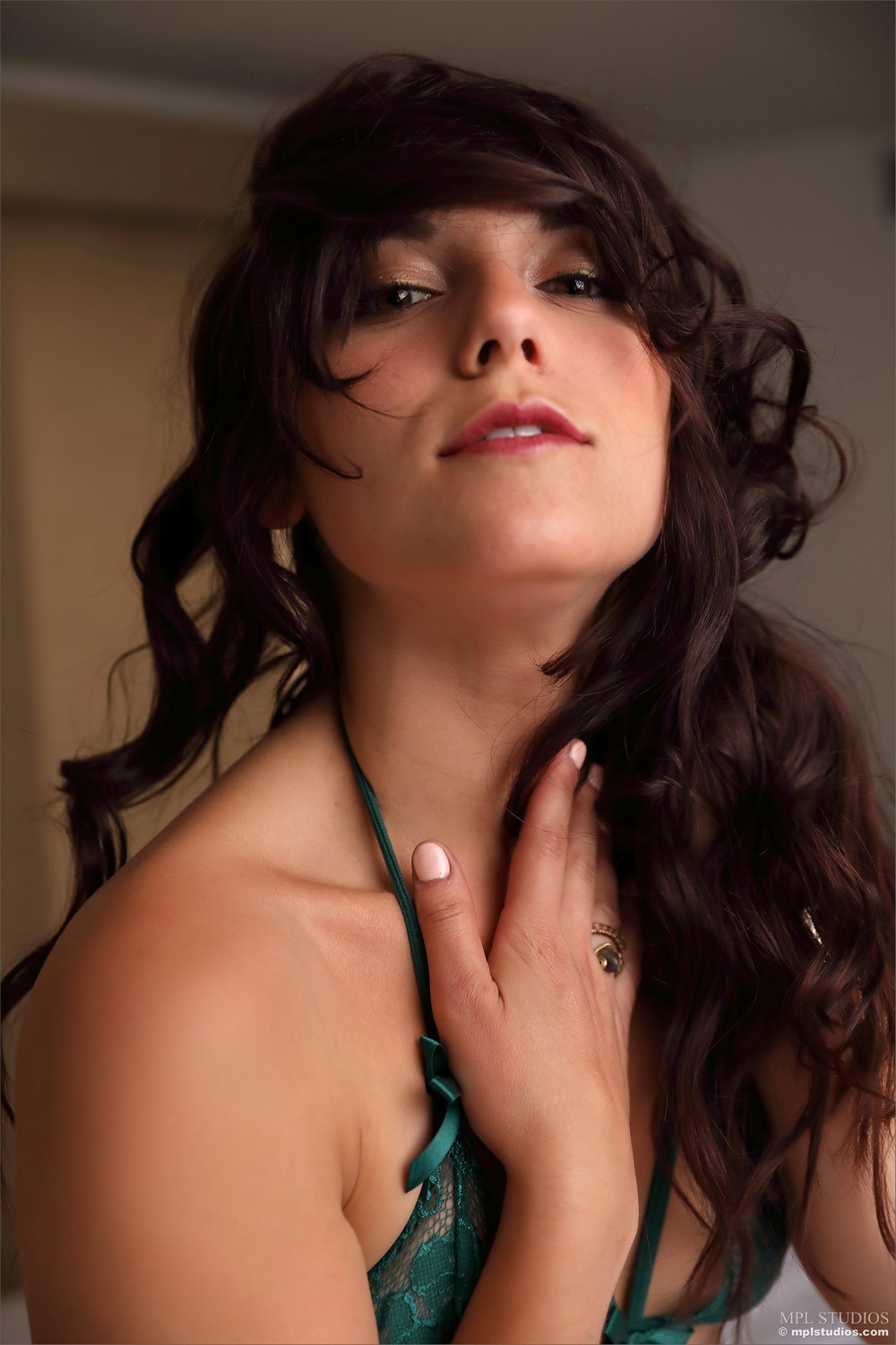 Elena generi модель