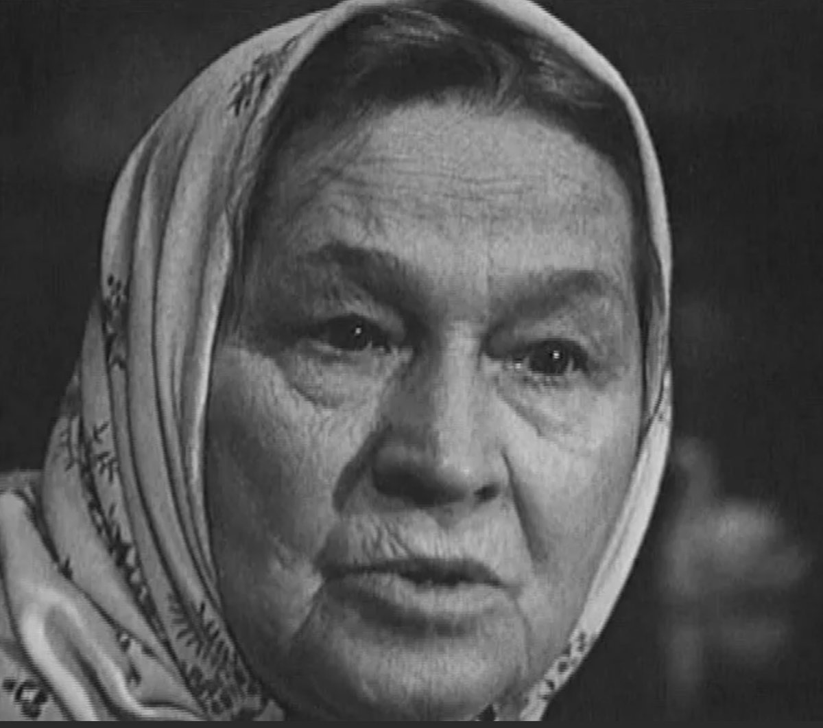 Анастаси́я Плато́новна Зу́ева