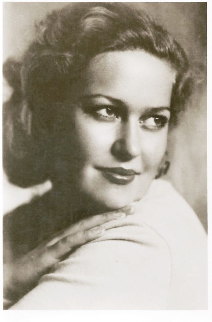 Ушакова, Валентина Алексеевна