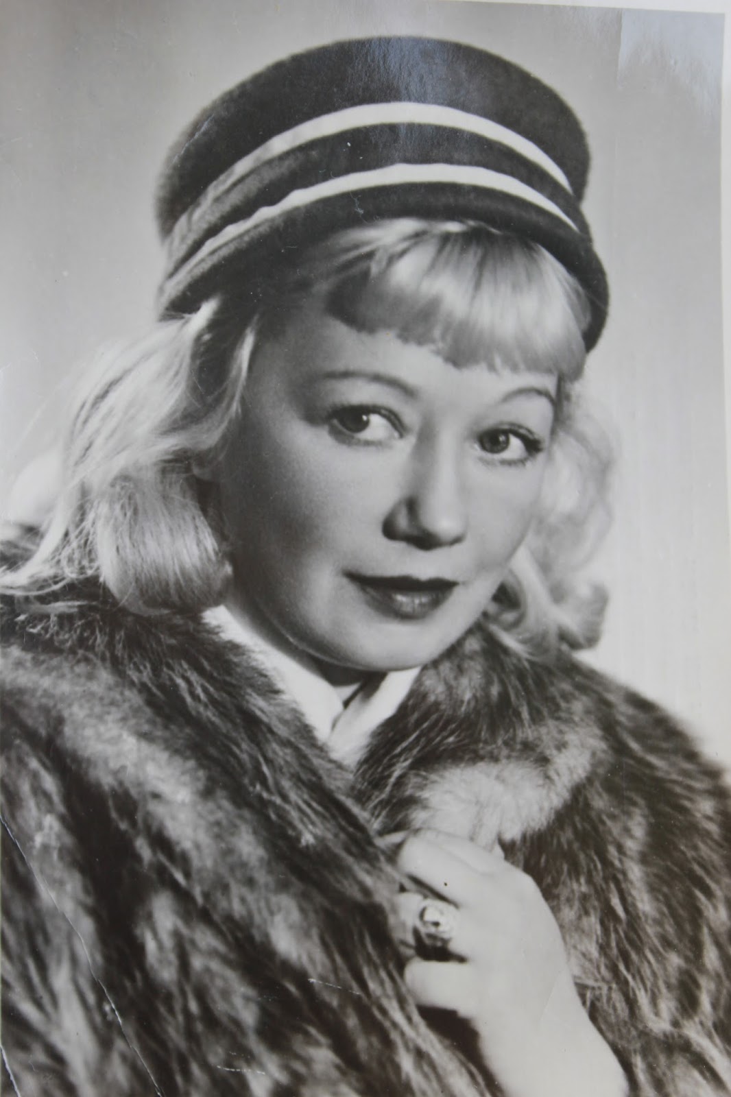Шагалова, Людмила Александровна