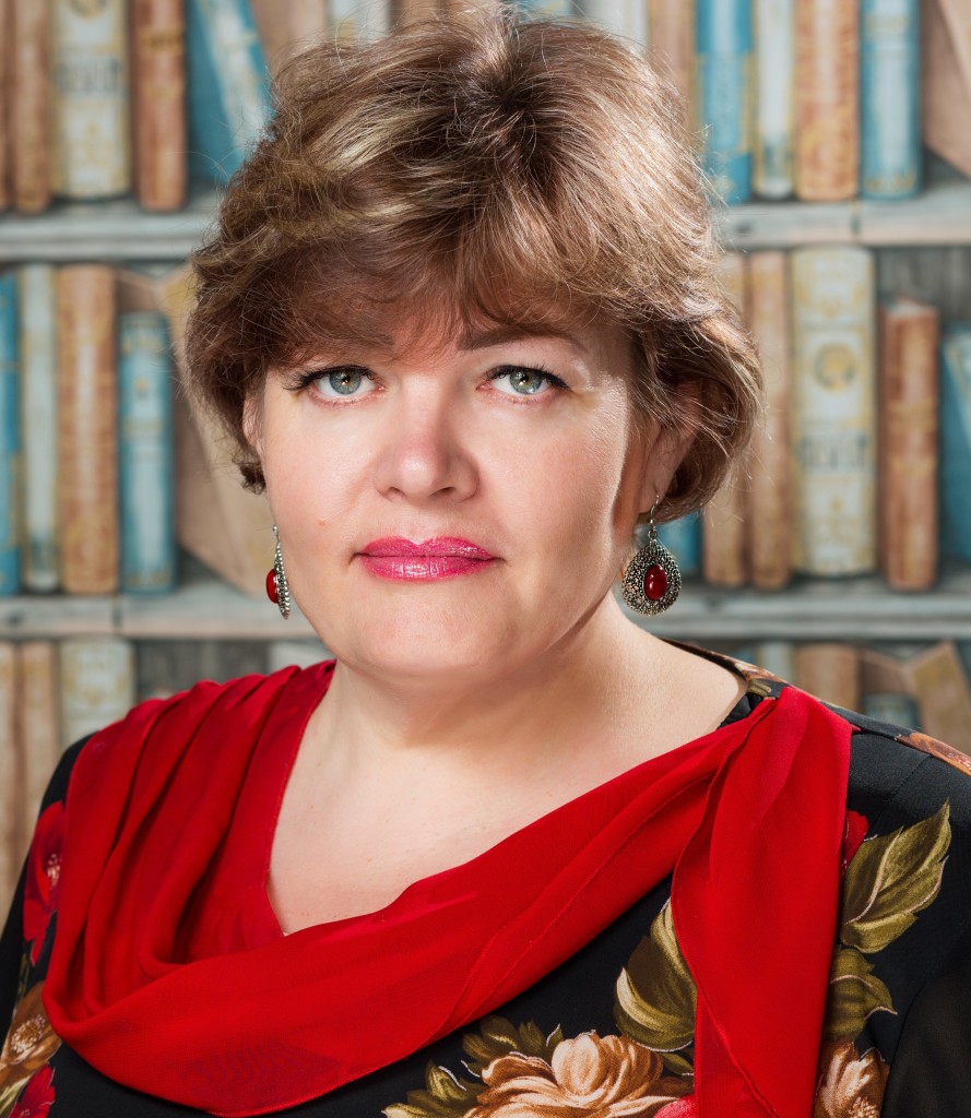Елена Николаевна учитель биологии