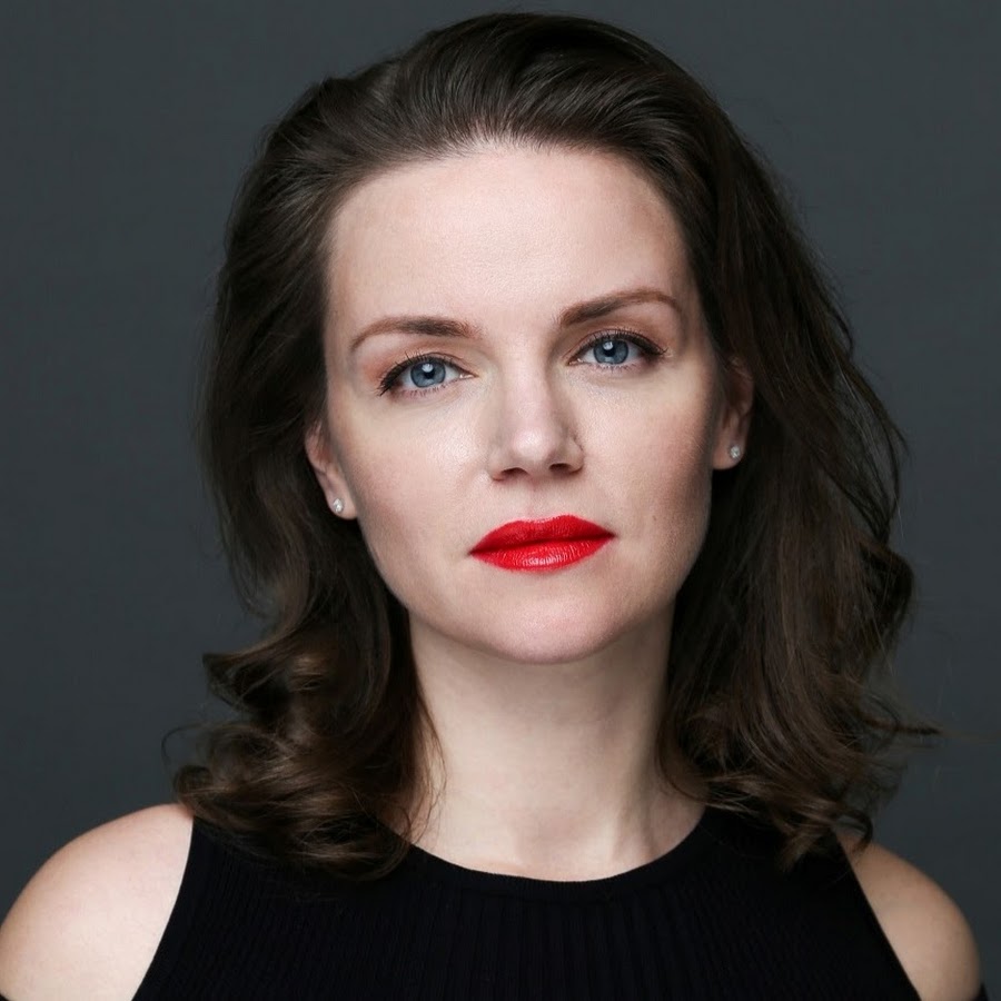 Анна Славина