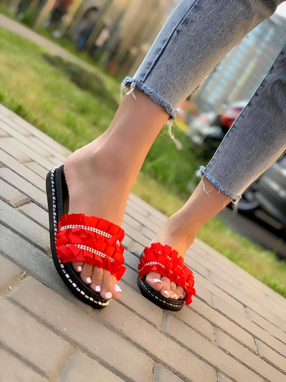 Шлепки женские модные