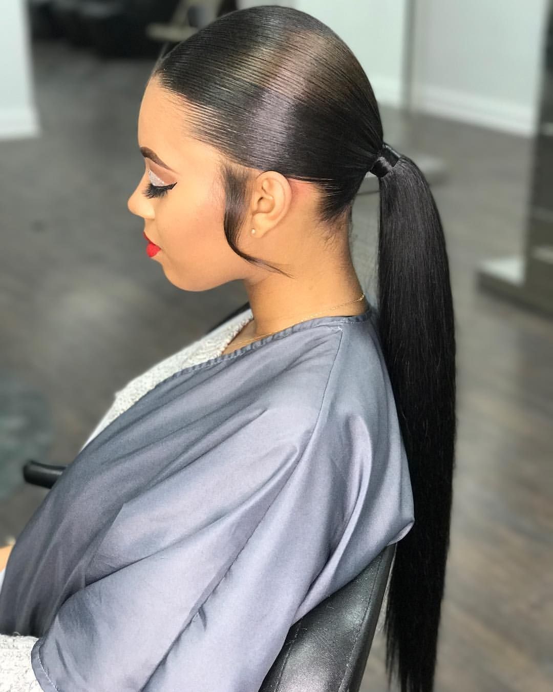 Хвост ponytail