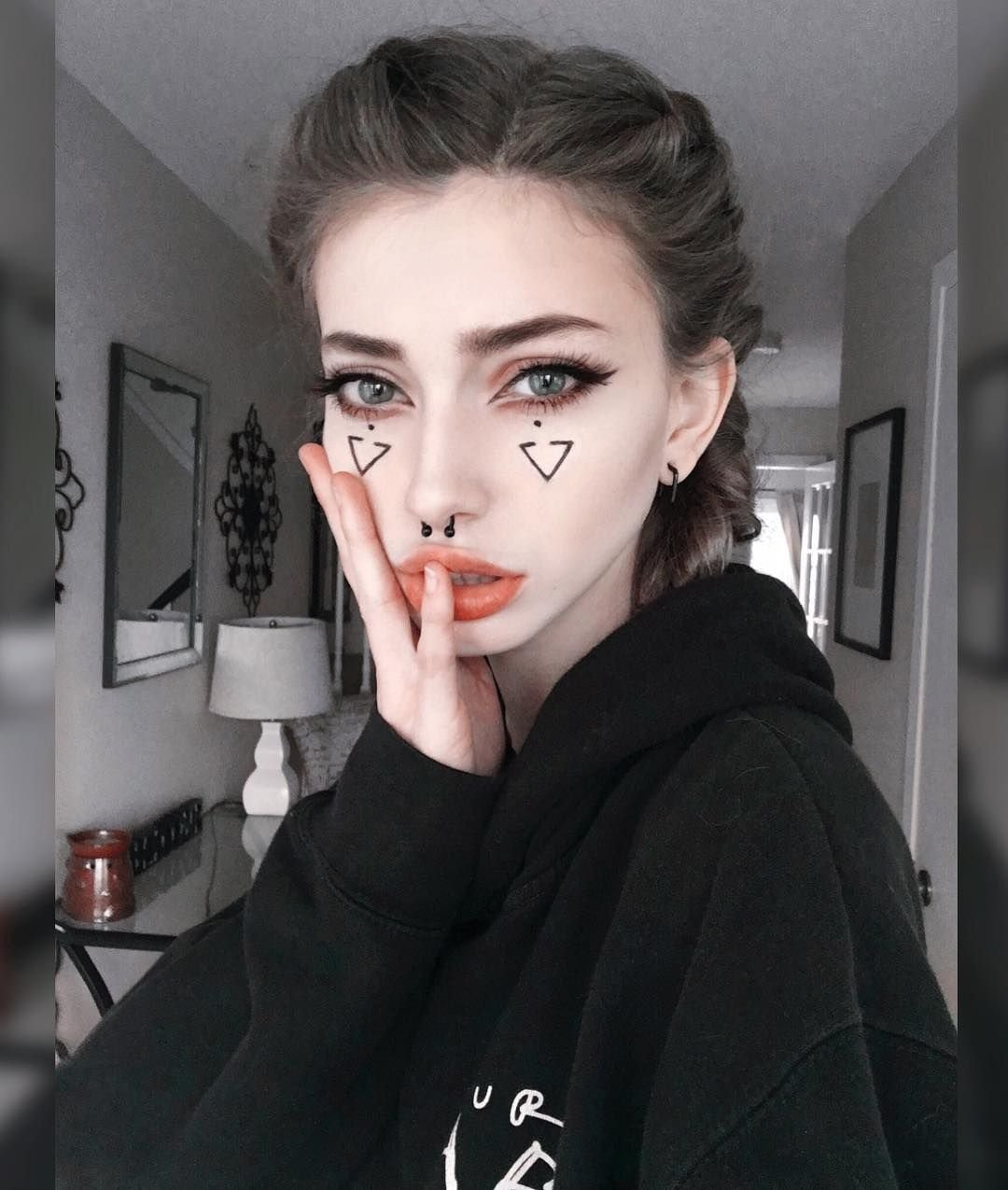 Соня Зайцева