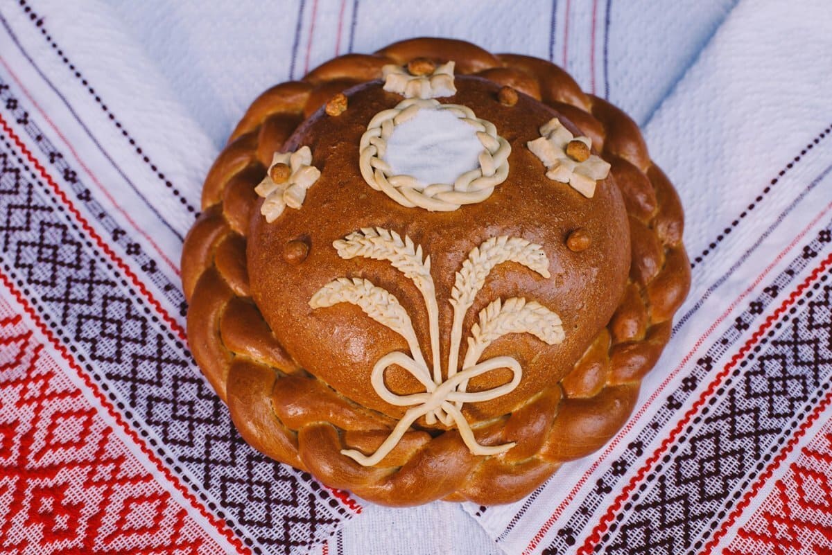 Каравай для владыки