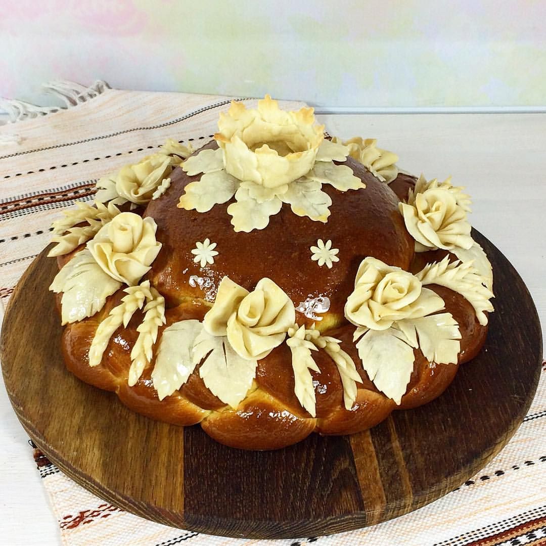 Свадебный каравай с маком