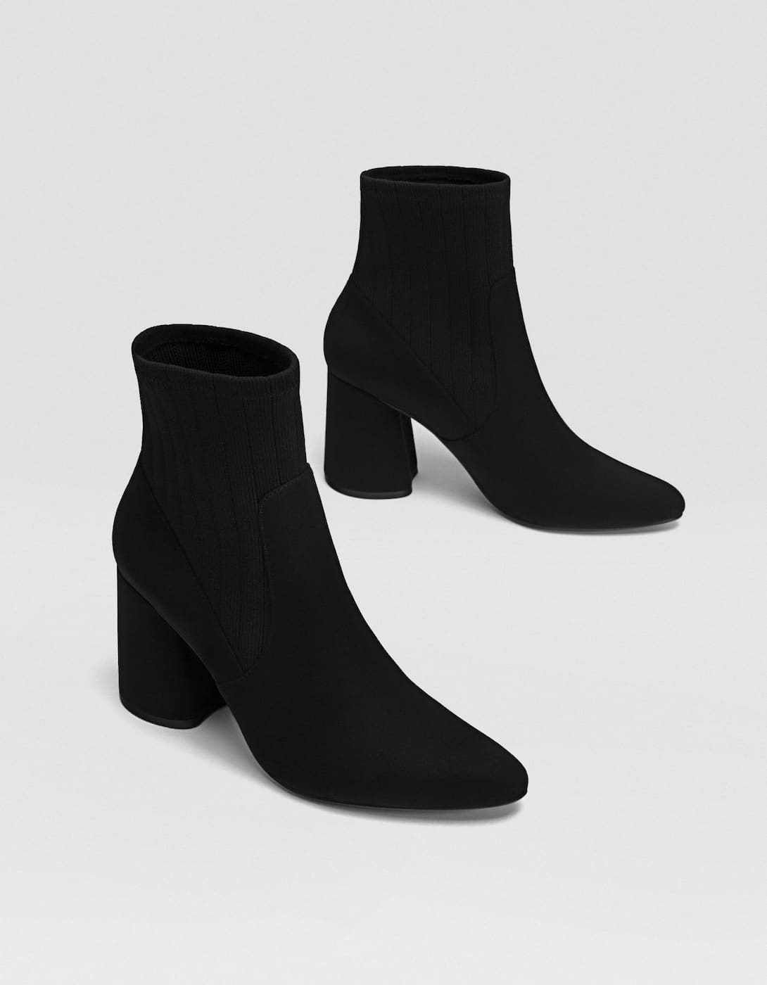 Ботильоны носки Stradivarius