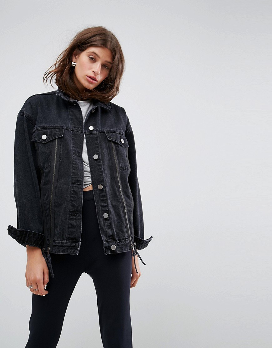 Черная джинсовая куртка с капюшоном женская