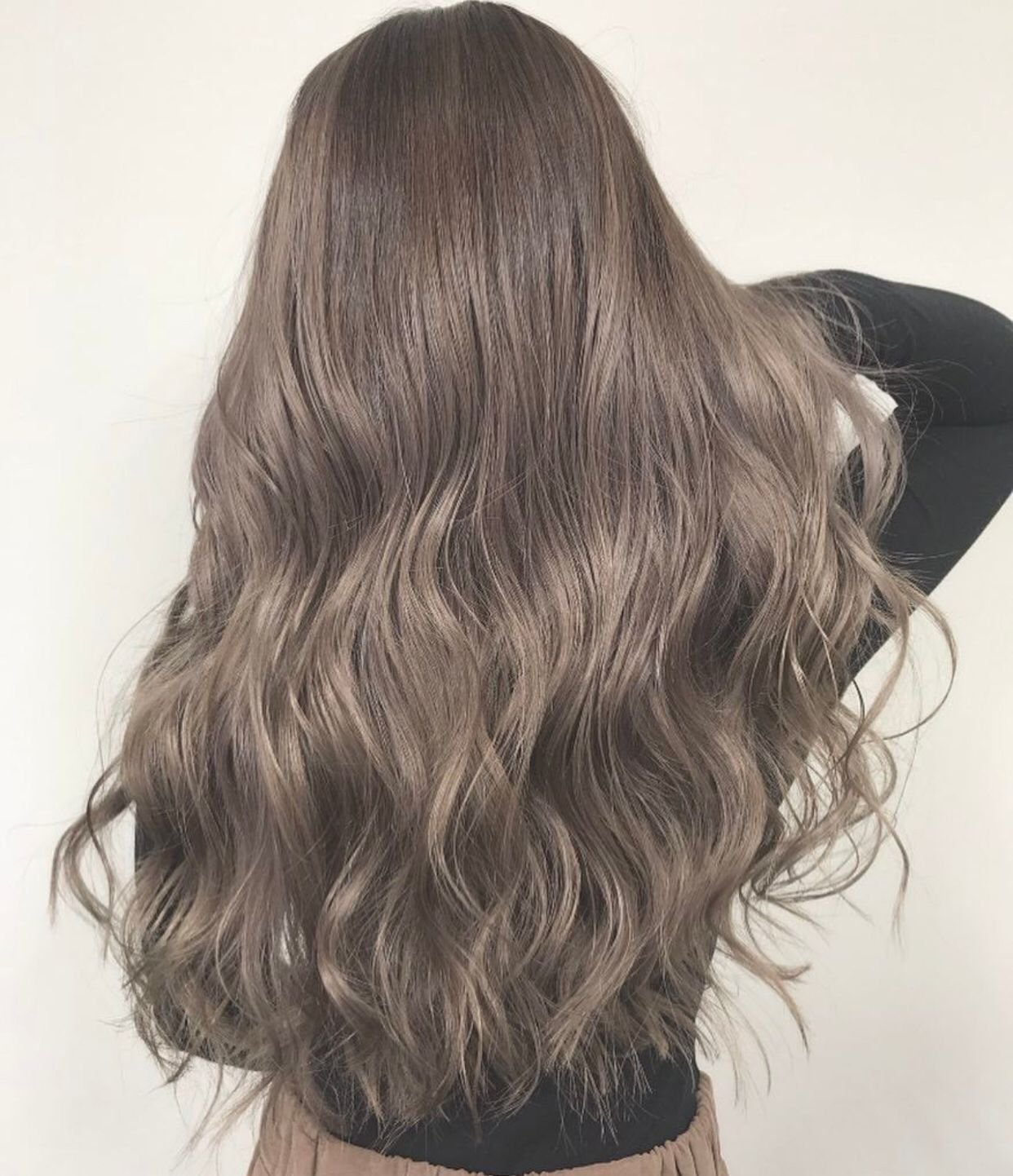 Light Ash Brown цвет волос