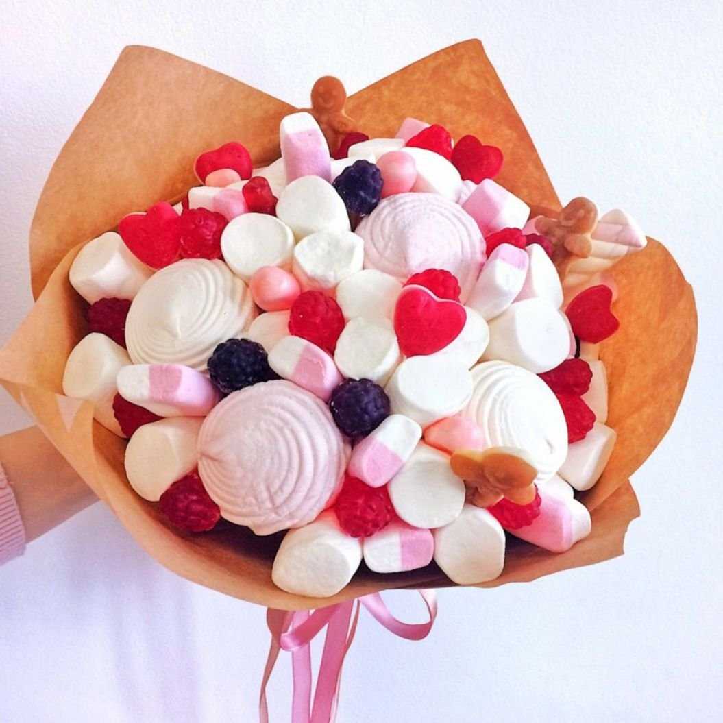 Букет из зефира и мармелада
