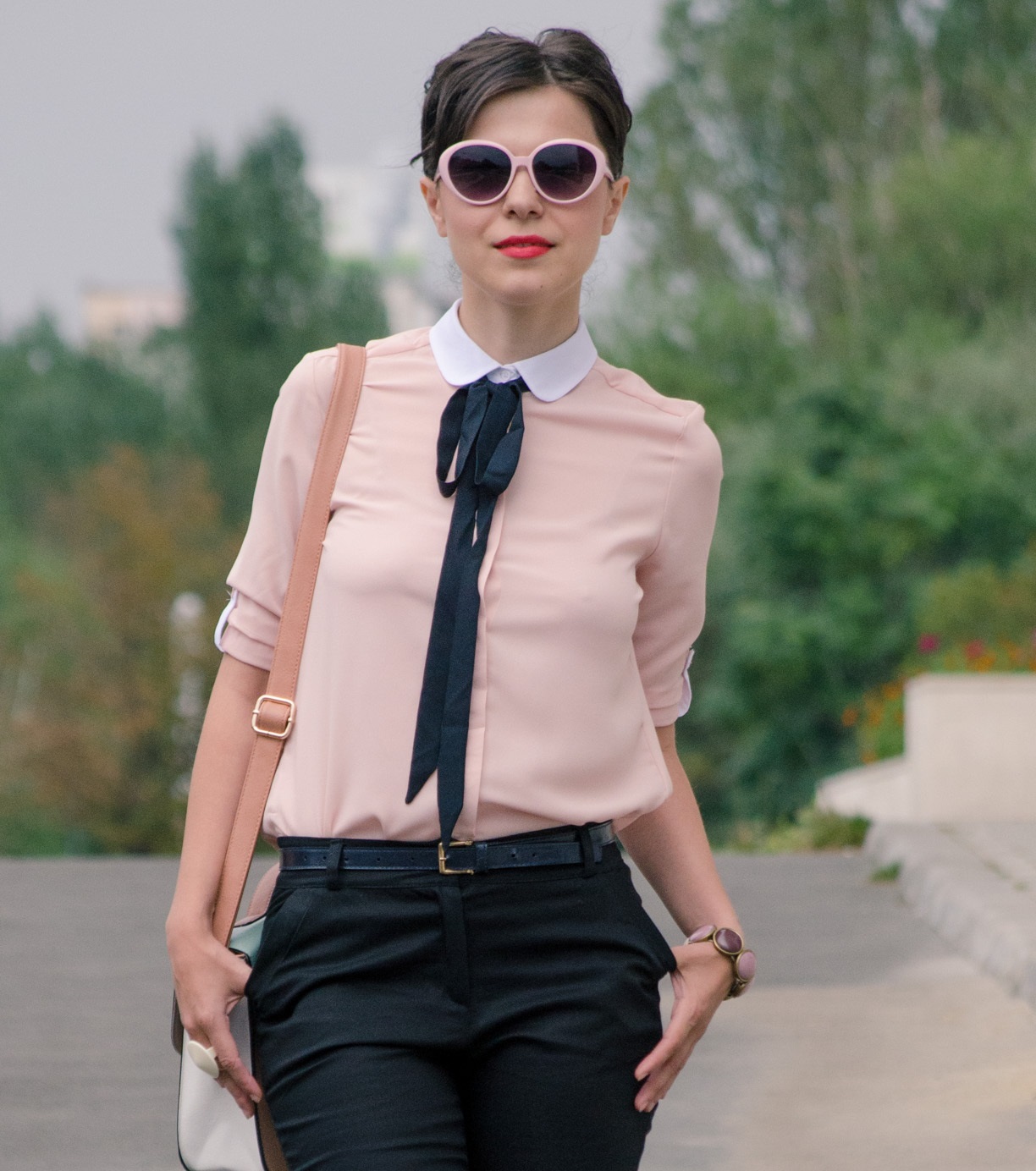 Блузка классическая