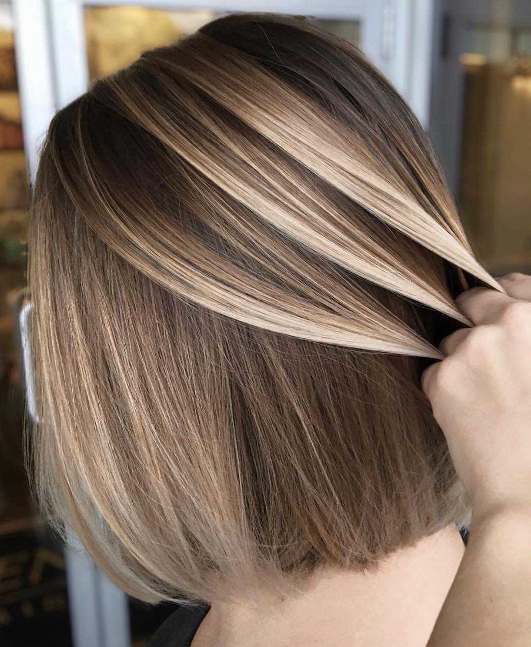 Вуальное мелирование на каре