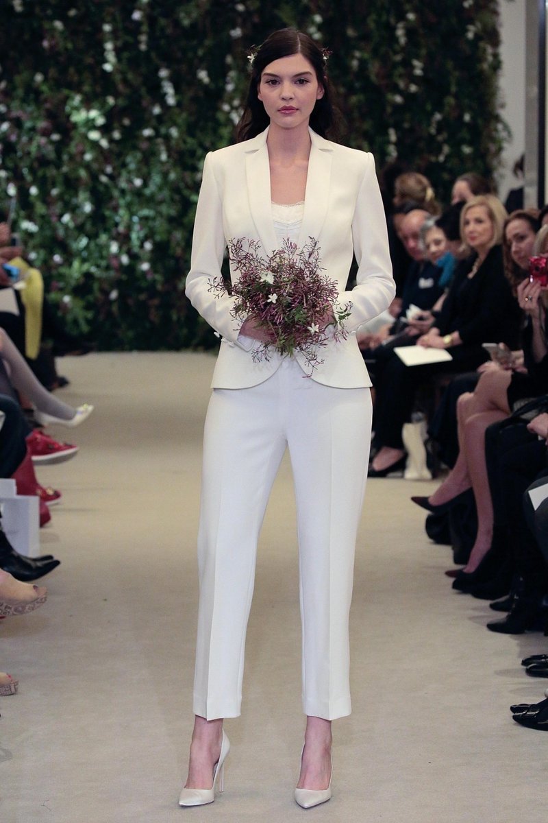 Свадебный брючный костюм Carolina Herrera