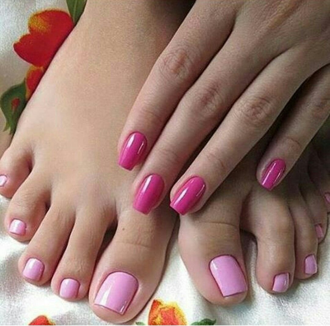Педикюр однотонный