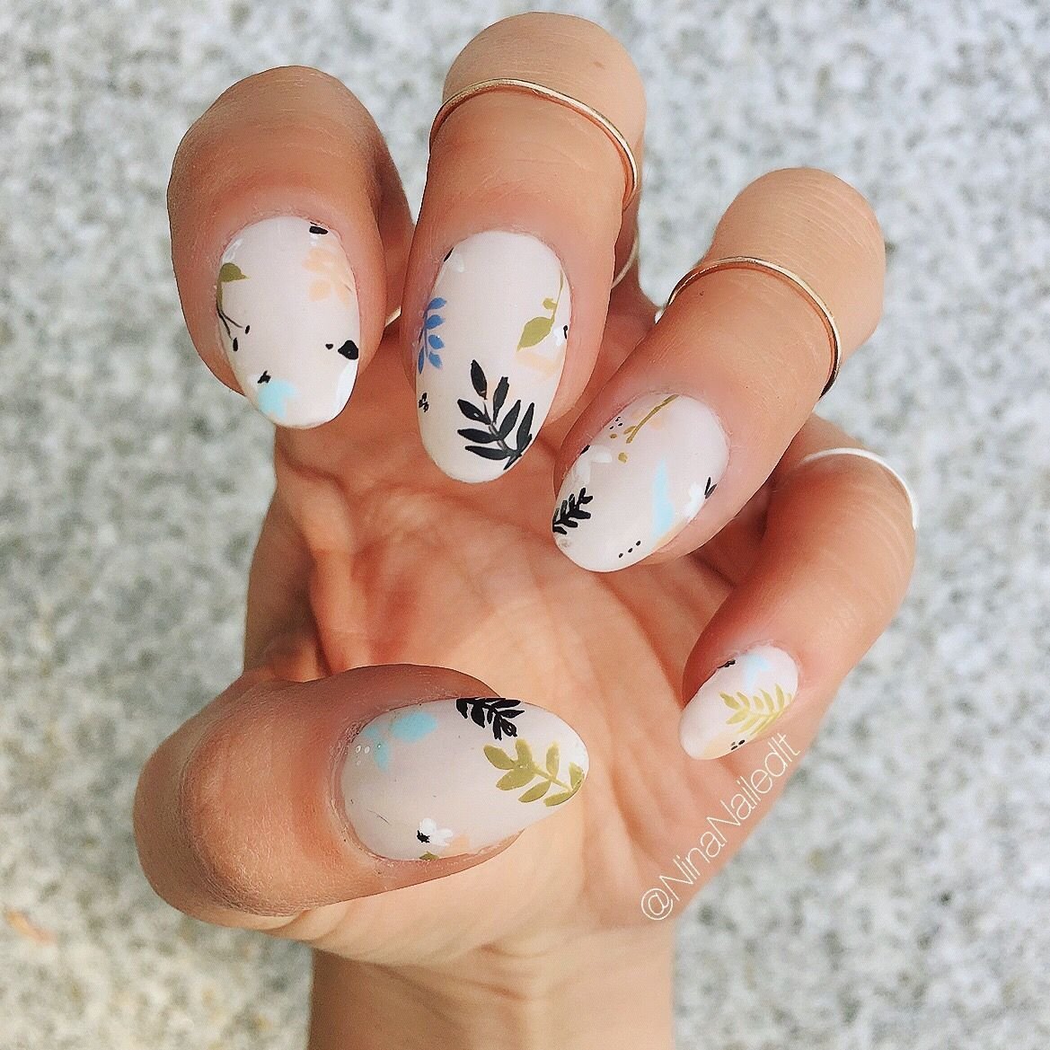 Летние ногти короткие