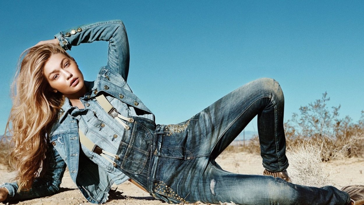 Guess Jeans 2022