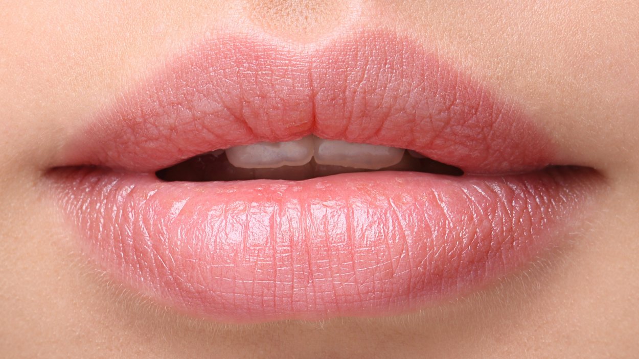 Estee Lauder Pure Color Love Lipstick 430