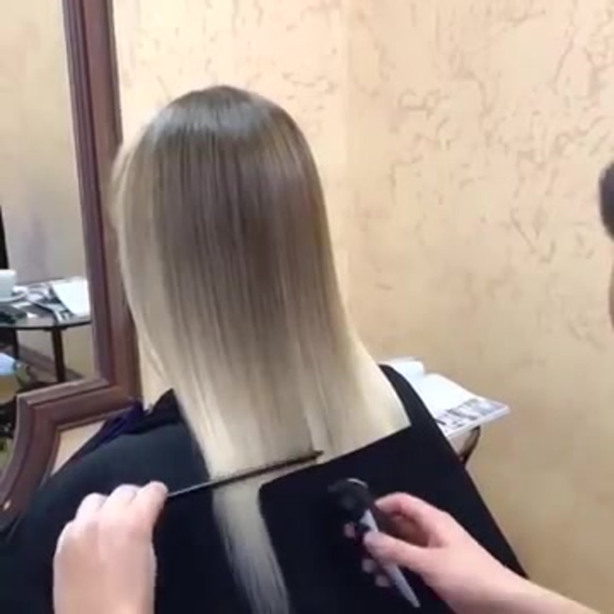 Ровные кончики волос