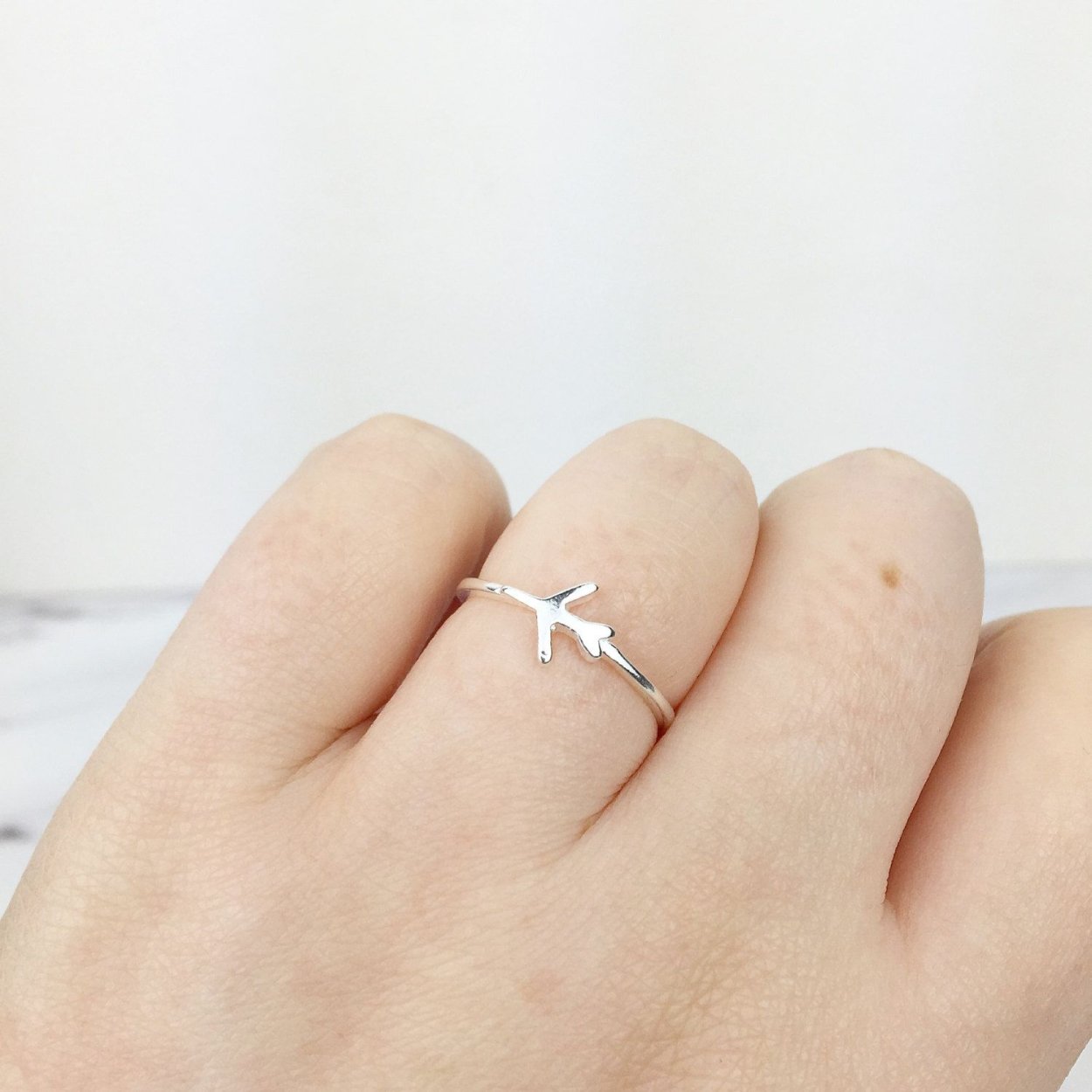 Серебряное кольцо с самолетом