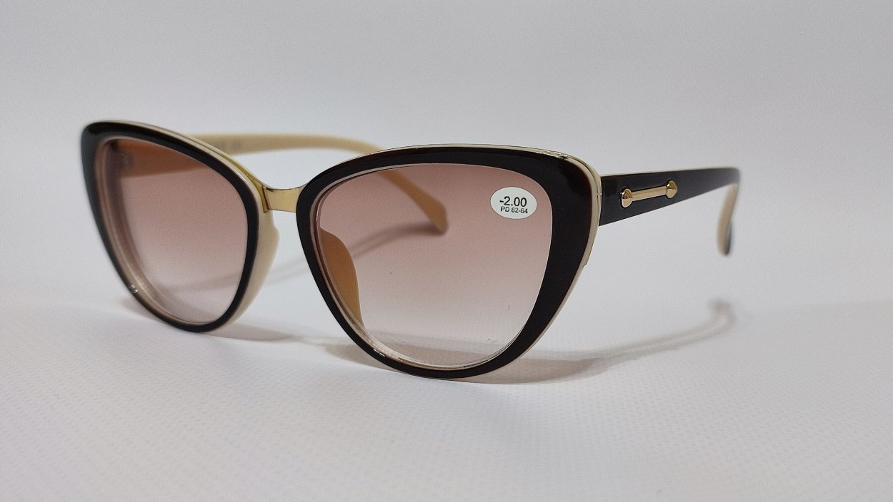 Dolce Gabbana солнцезащитные очки dg2107