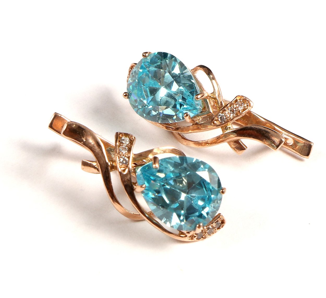 Золотые серьги Aquamarine 33633