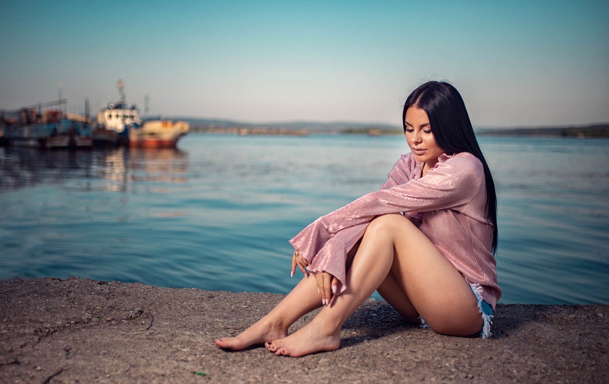 Кристина Айвазовская актриса в купальнике