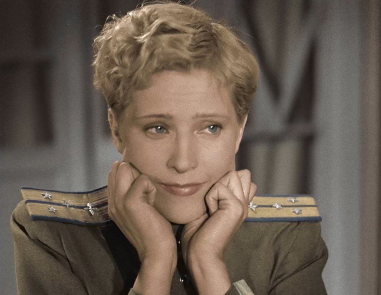 Людми́ла Серге́евна Гла́зова