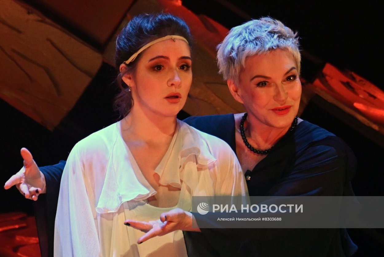 Людмила Погорелова актриса