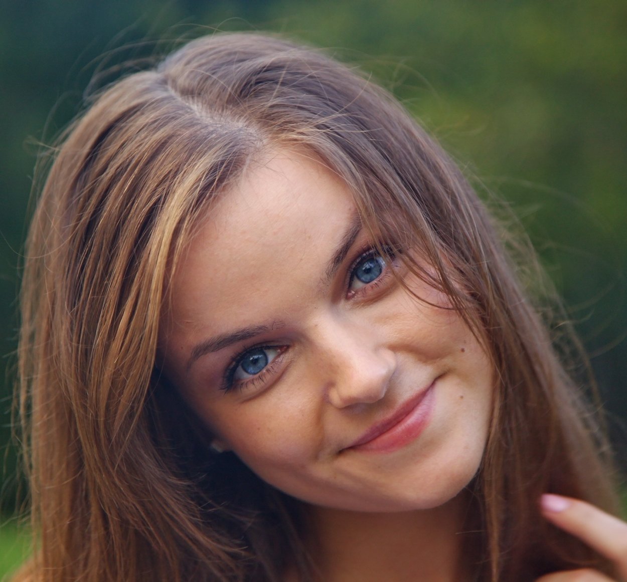 Анна Славина