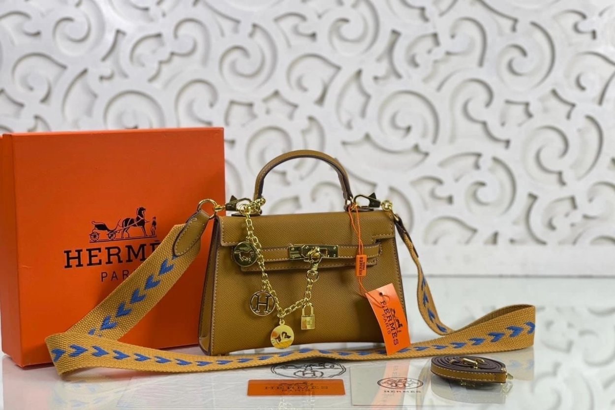 Сумка Hermes на цепочке