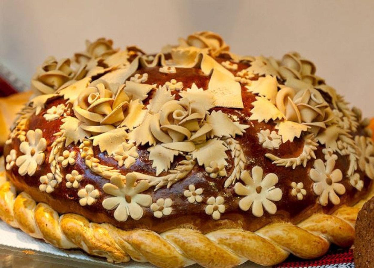 Каравай с колосьями