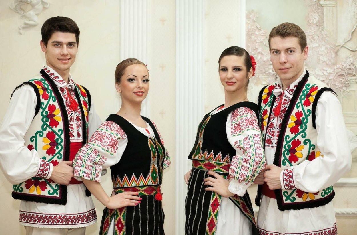 Национальный костюм Молдовы